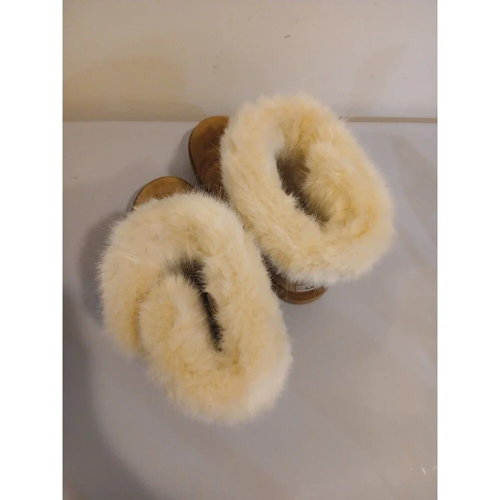 UGG Cathie Women's Fluff Fur Chestnut Boots Tan Size 7 MSRP $170